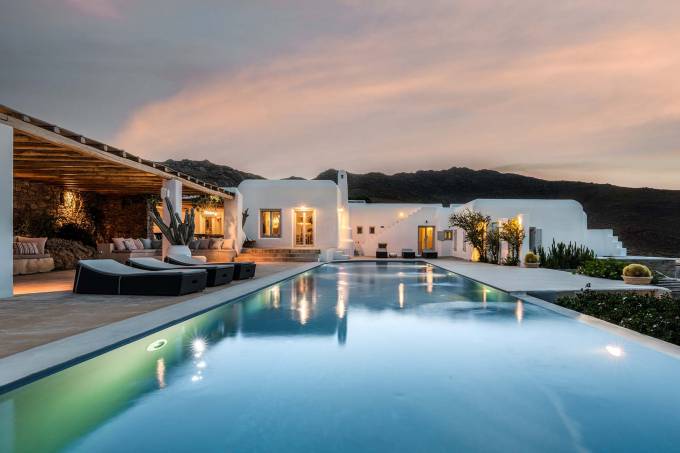 Mykonos luxury villa Felicia in Panormos