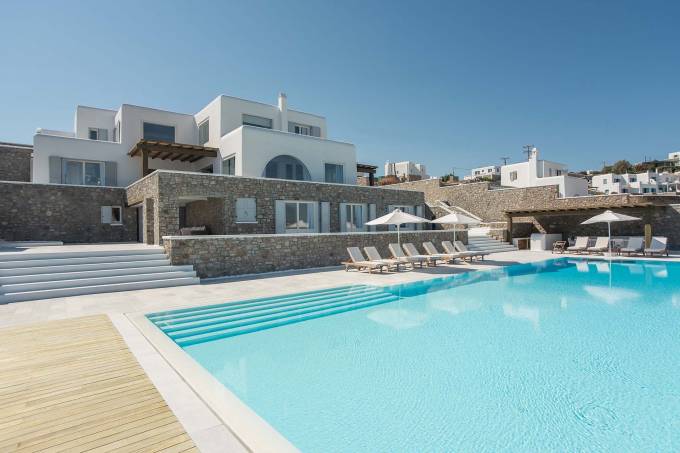 Mykonos luxury villa Psarou Delight in Agios Lazaros