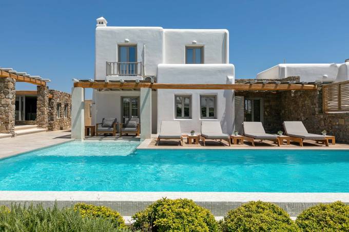 Mykonos luxury villa M One in Tourlos