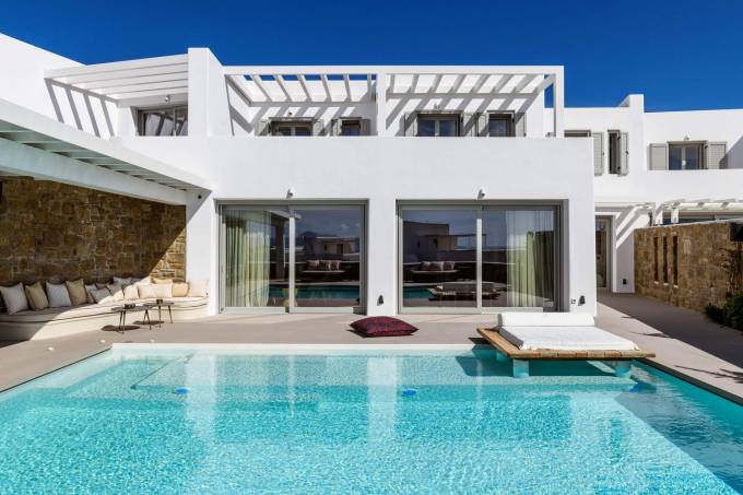 Mykonos luxury villa Erica in Drafaki
