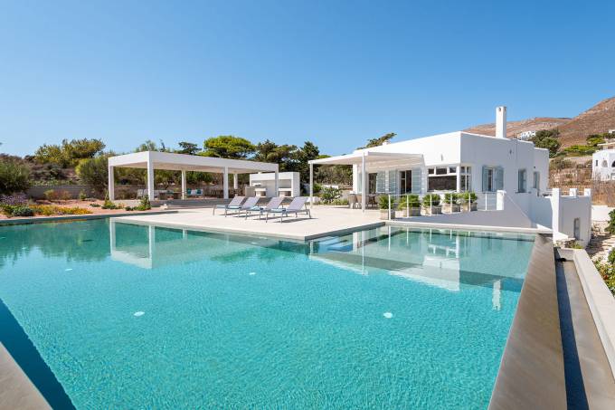 Syros luxury villa Camille in Megas Gialos