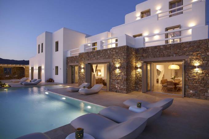 Mykonos luxury villa Mariza in Tourlos