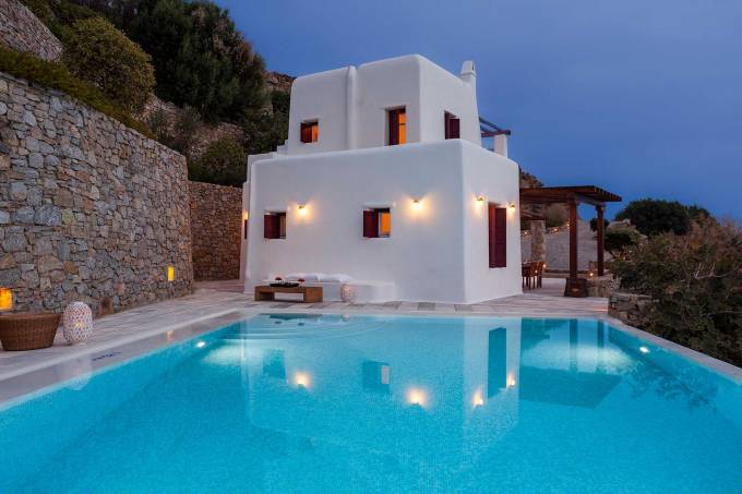 Mykonos luxury villa Melva in Agios Lazaros