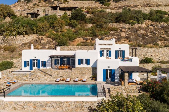 Mykonos luxury villa Lavinia in Agios Lazaros