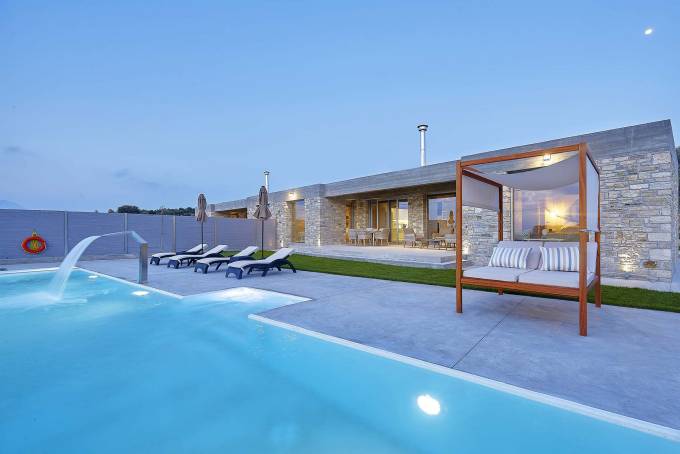 Crete luxury villa Circe in Kamilari