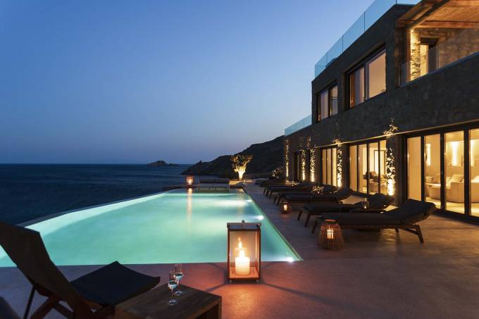 Mykonos luxury villa Semele in Aleomandra