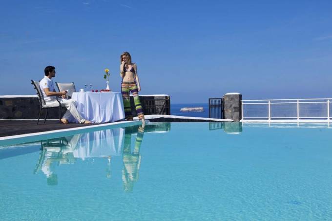 Santorini luxury villa Dimitra in Megalochori